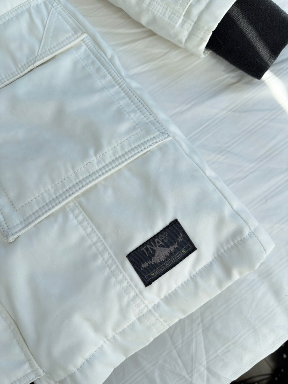 Aritzia TNA Bancroft warmest goose down filled parka jacket - Picture 5 of 16